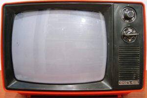 Junoszt, televízió